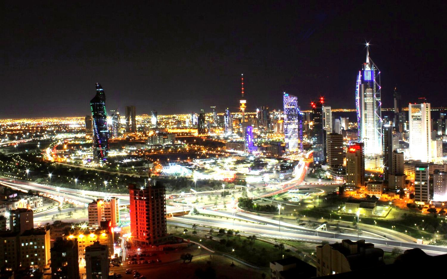استقبال من المطار