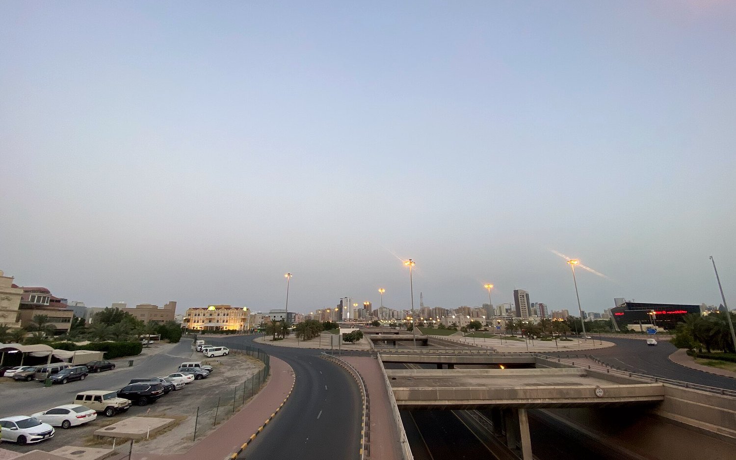 فان عائلي
